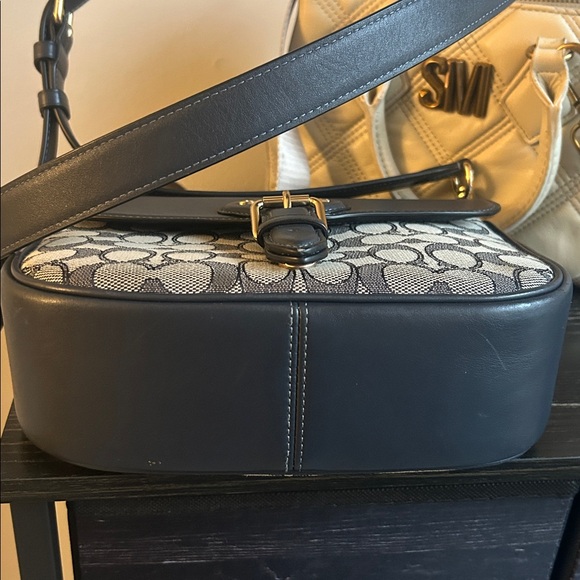 Coach Amelia Saddle Bag in Signature Jacquard Midnight Navy - Picture 4 of 6